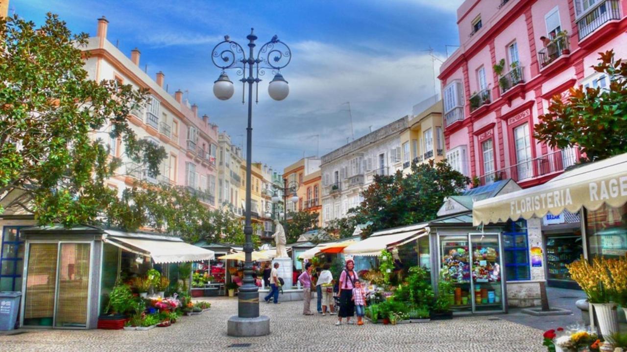 La Linda Little Apartments Cadiz Luaran gambar